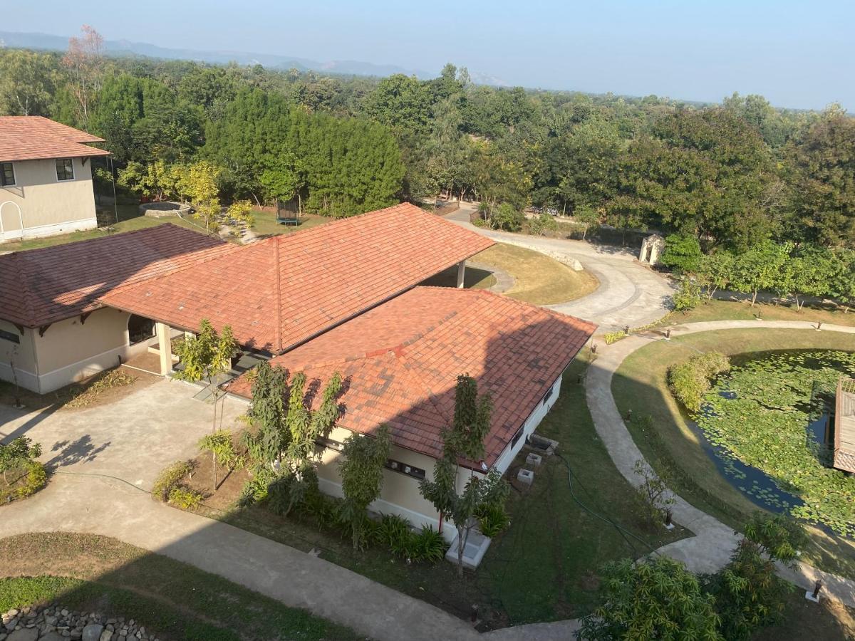 Bhanu The Fern Forest Resort & Spa, Jambughoda Ngoại thất bức ảnh