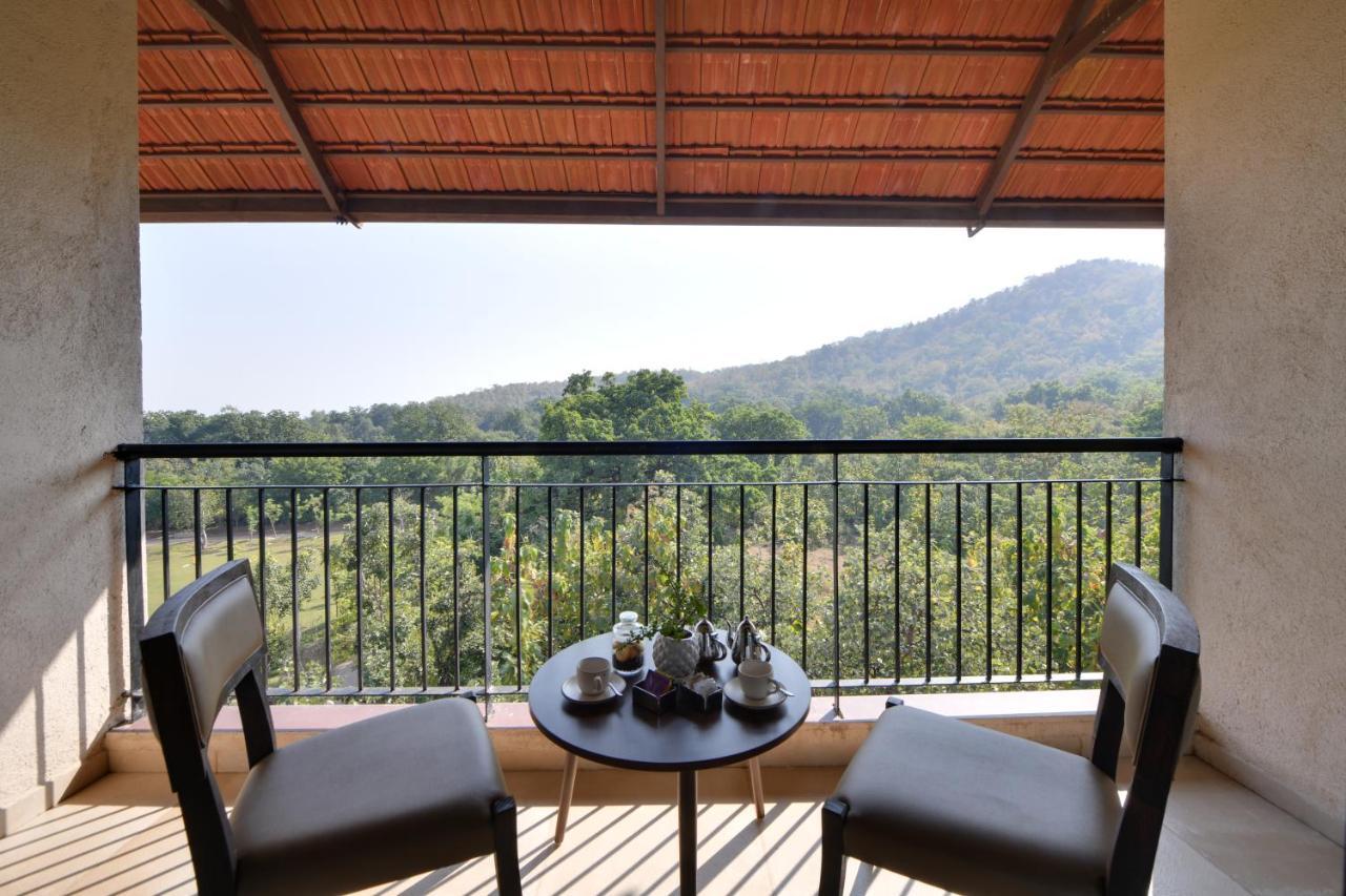 Bhanu The Fern Forest Resort & Spa, Jambughoda Ngoại thất bức ảnh